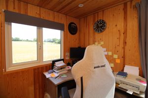 Photo 32- click for photo gallery